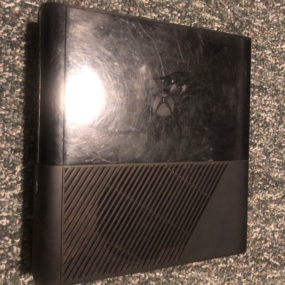 Xbox 360 console bundle.